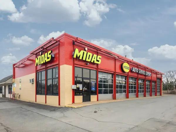 Fast & Reliable Garage Door Repair Services Near You